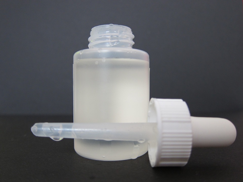 e-liquid bottle